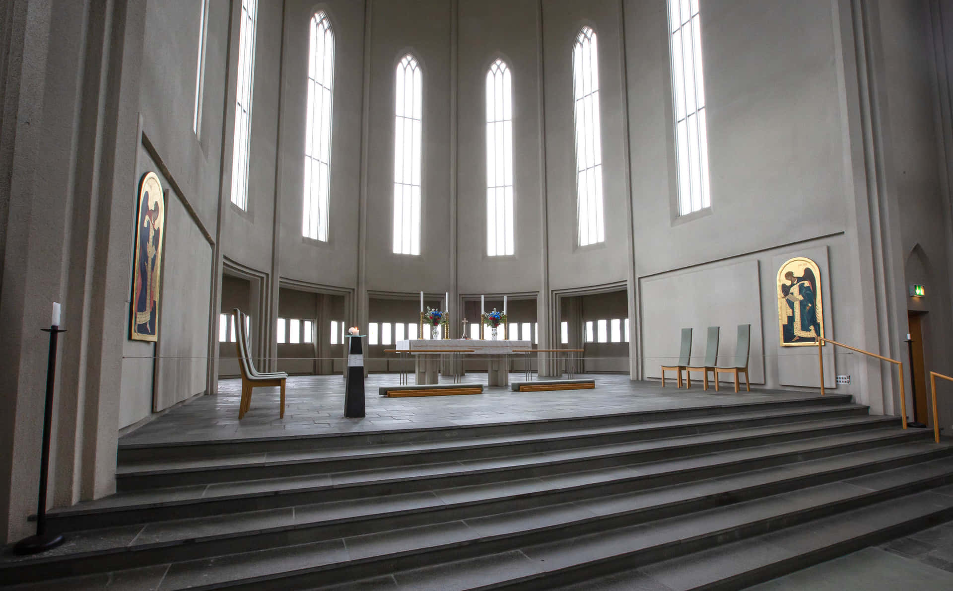 Hallgrimskirkja Altar Room Background