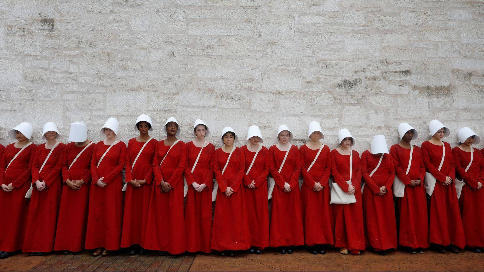 Halloween Costumes For The Handmaid's Tale