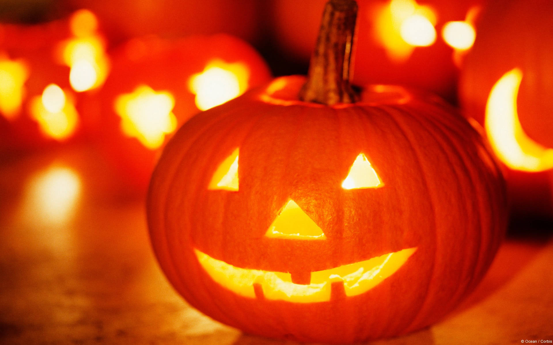 Halloween Pumpkins With Glowing Eyes