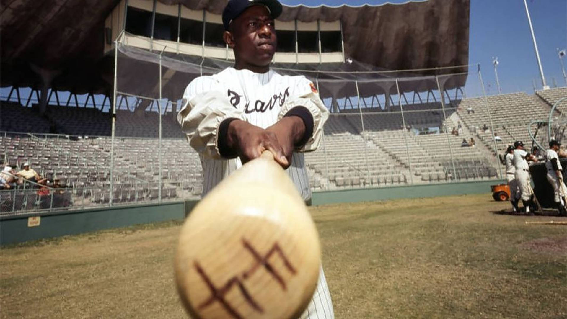 Hank Aaron 44 End Bat