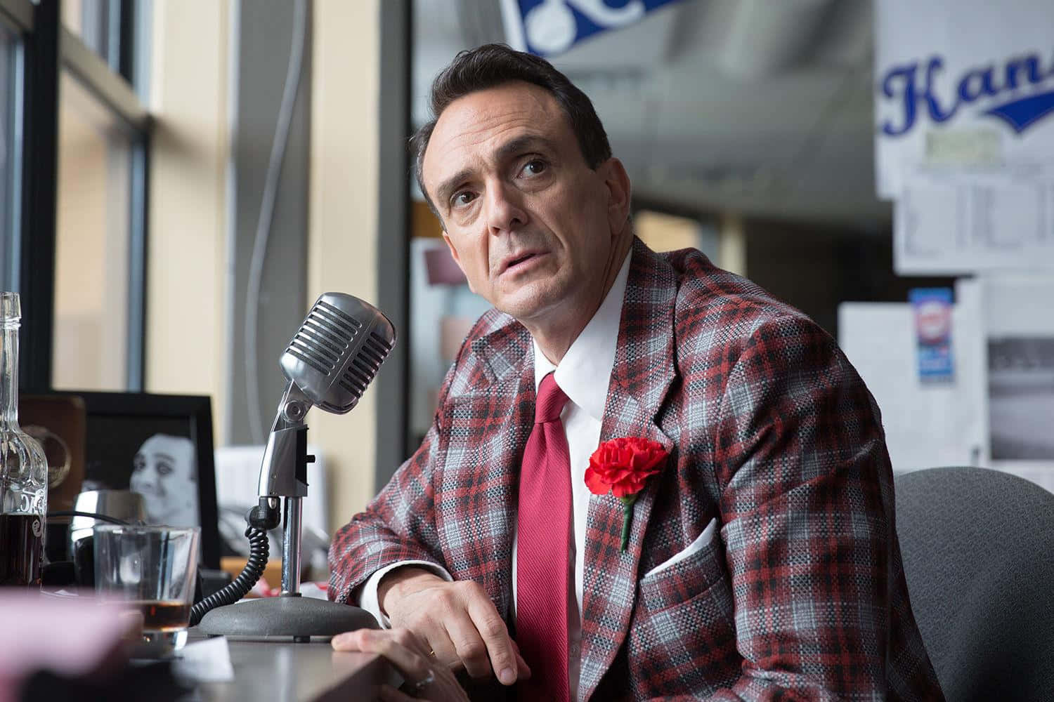 Hank Azaria 1500 X 1000