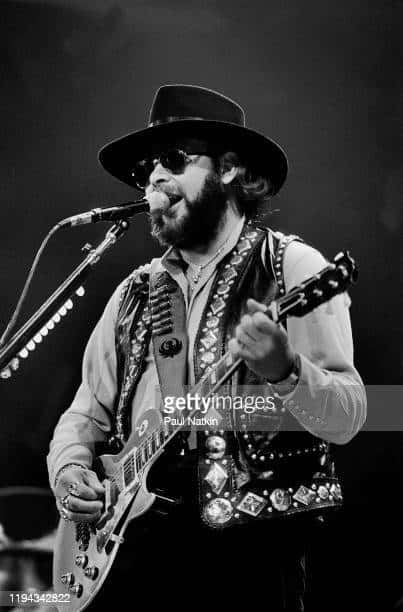 Hank Williams Jr. Performing In Concert Background