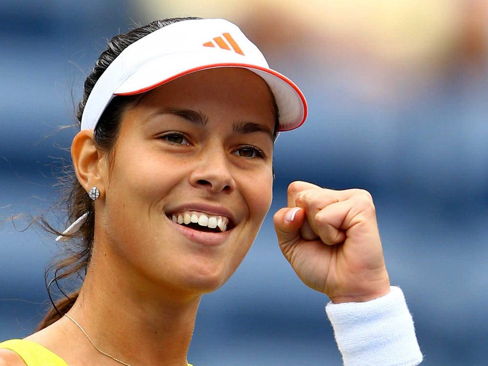 Happy Ana Ivanovic Background