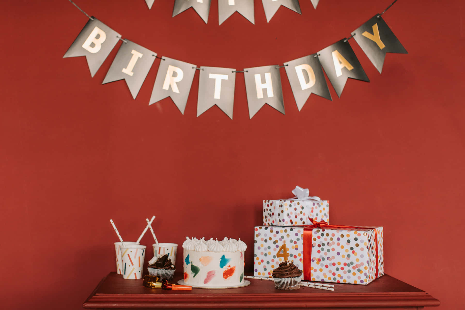 Happy Birthday Banner - Shabby Chic Background