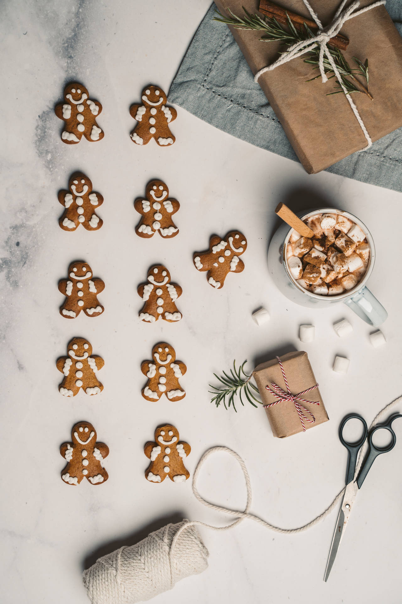 Happy Gingerbread Christmas Cookies Background