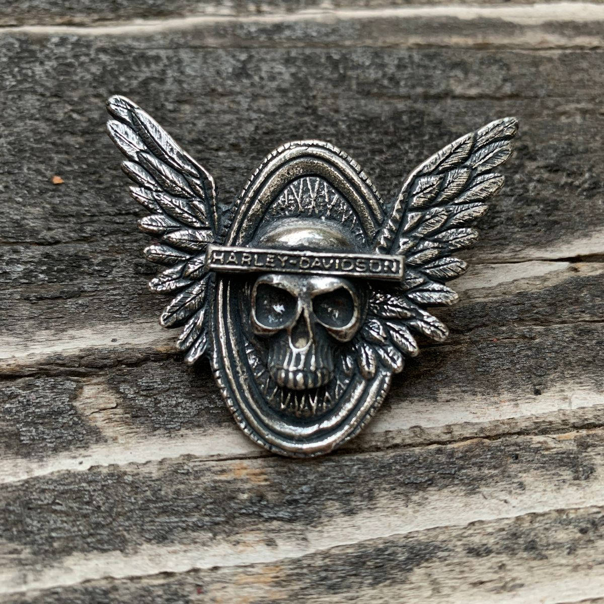 Harley Davidson Emblem Brooch Pin Background
