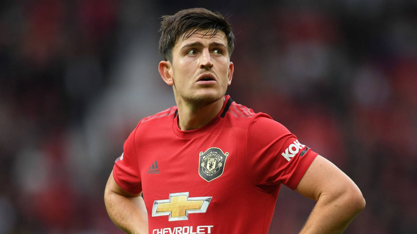 Harry Maguire Focused Expression Background