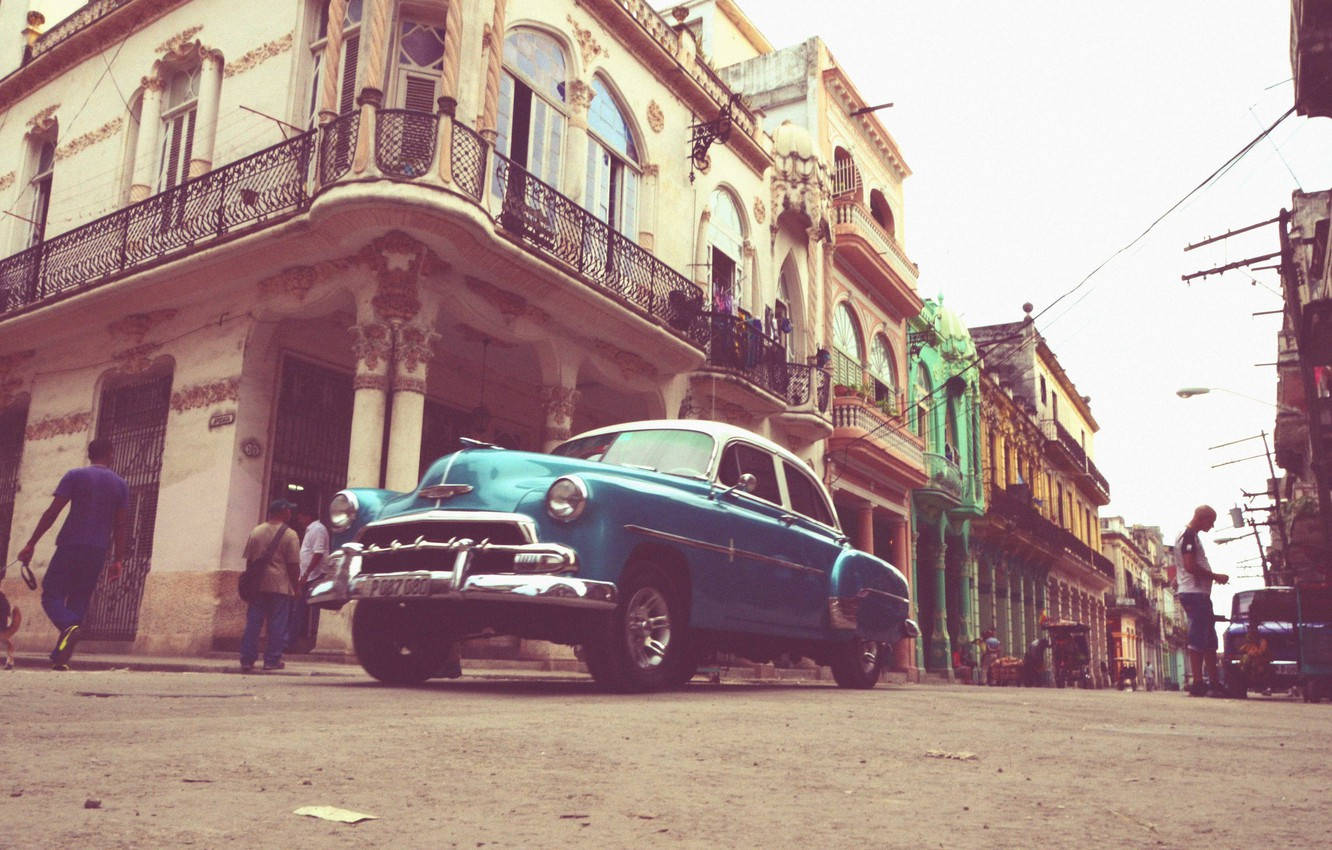 Havana Filter Blue Car Background