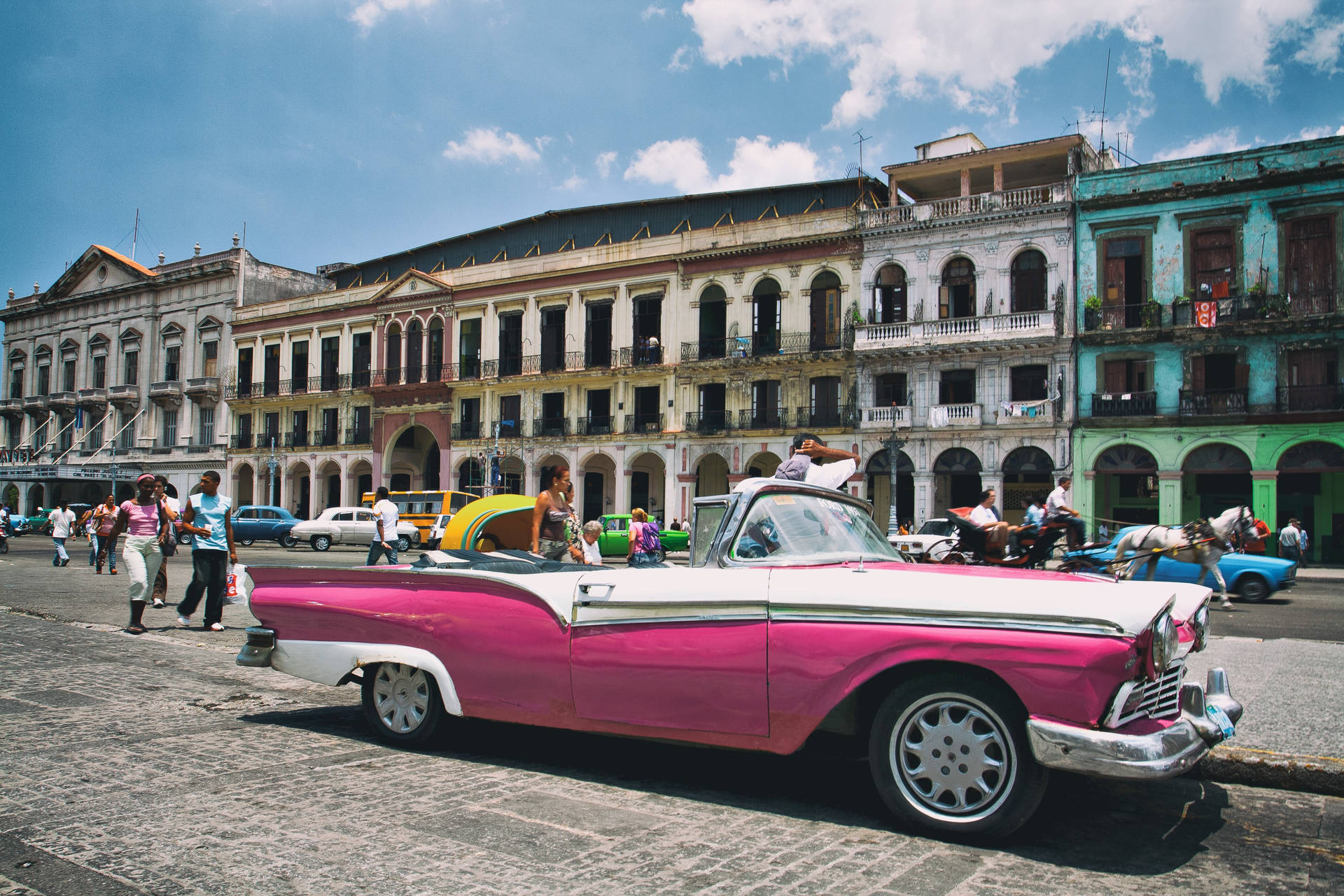 Havana Pink Classic Car Background