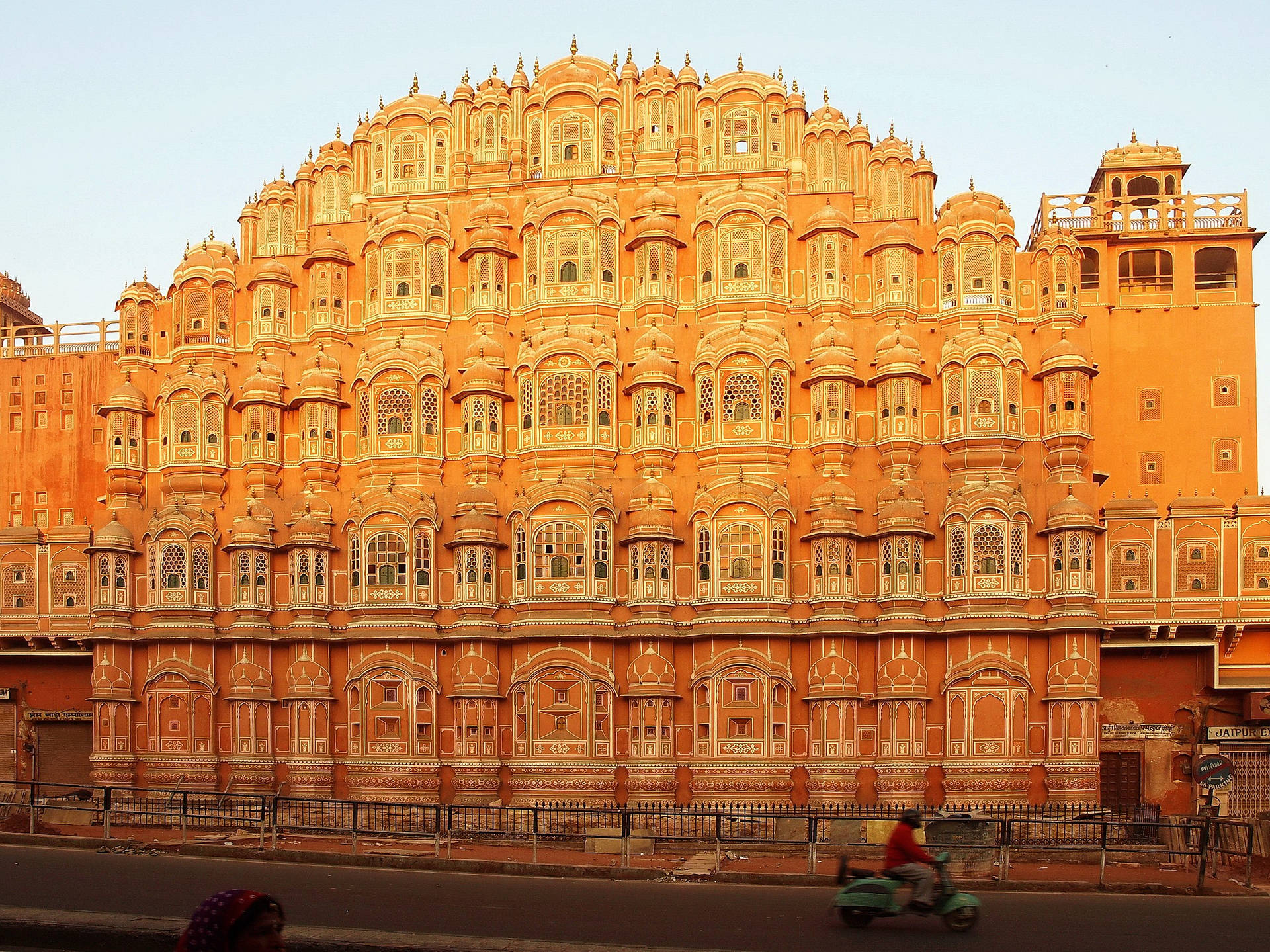 Hawa Mahal In Jaipur Background