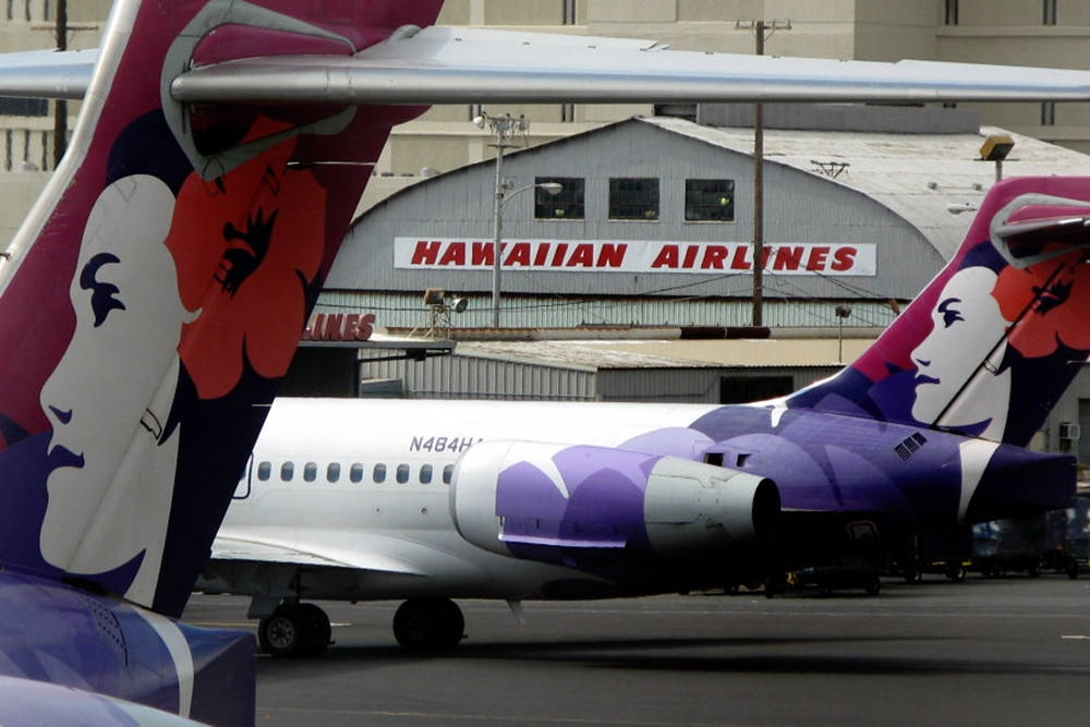 Hawaiian Airlines On Stand By Background