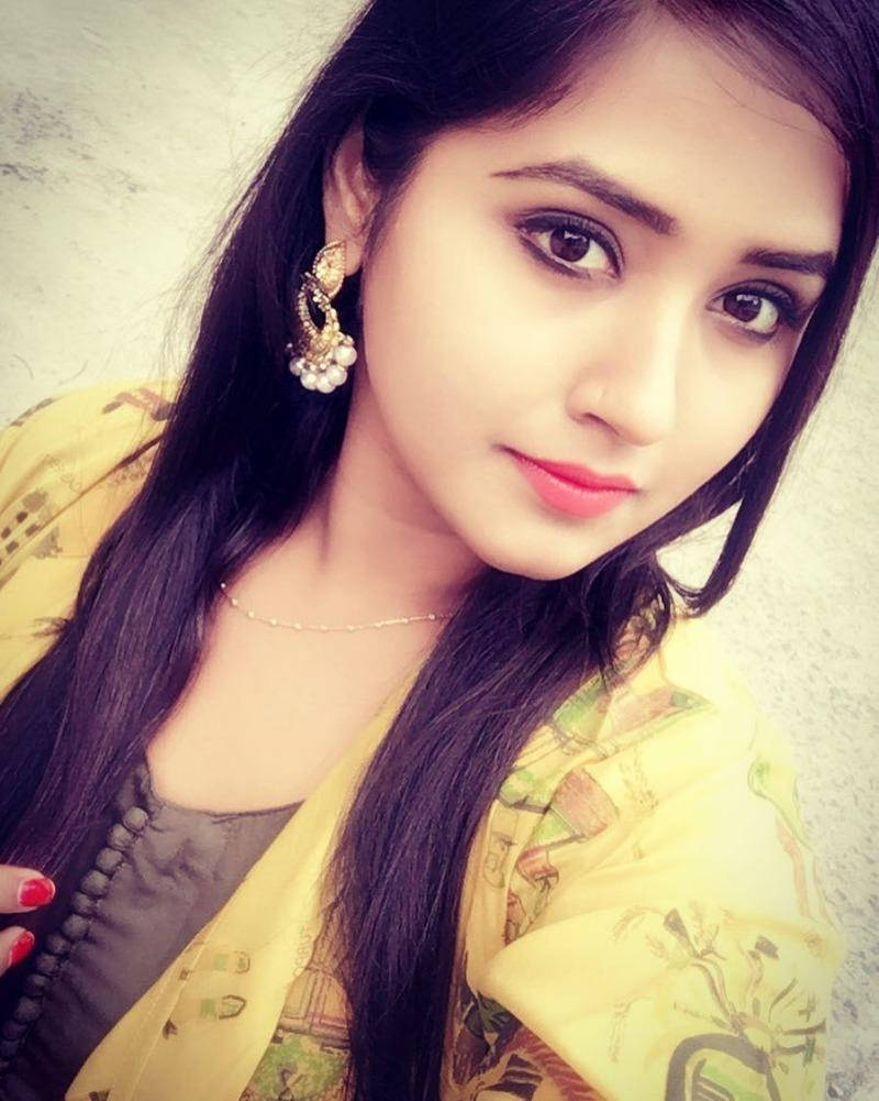 Hd Girl Kajal Raghwani Background