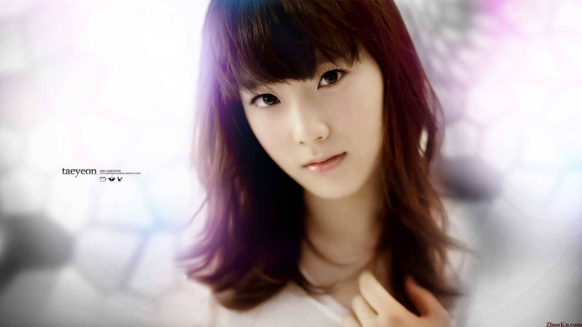 Hd Girls' Generation Taeyeon Stare Background