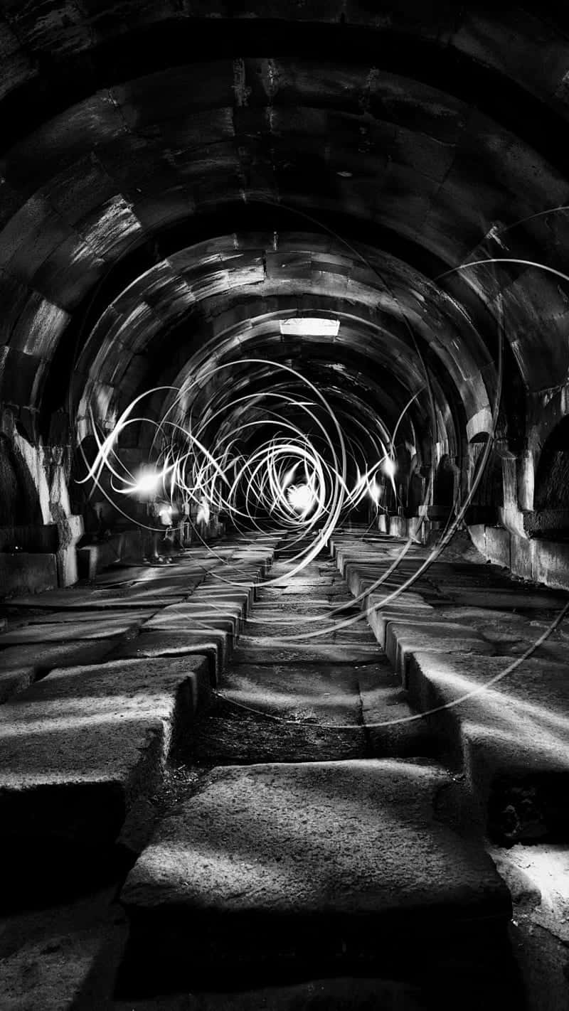 Hd Gothic: A Mysterious Photo Of An Abandoned Ancient Town Background