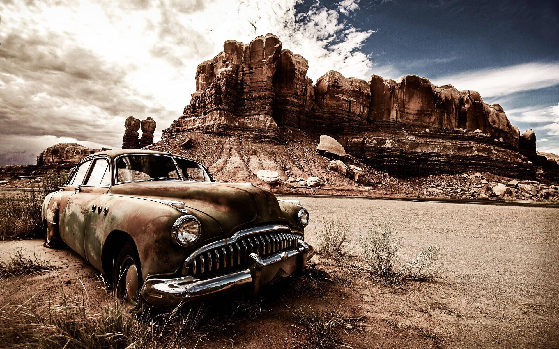 Hd Old Car In Desert Background