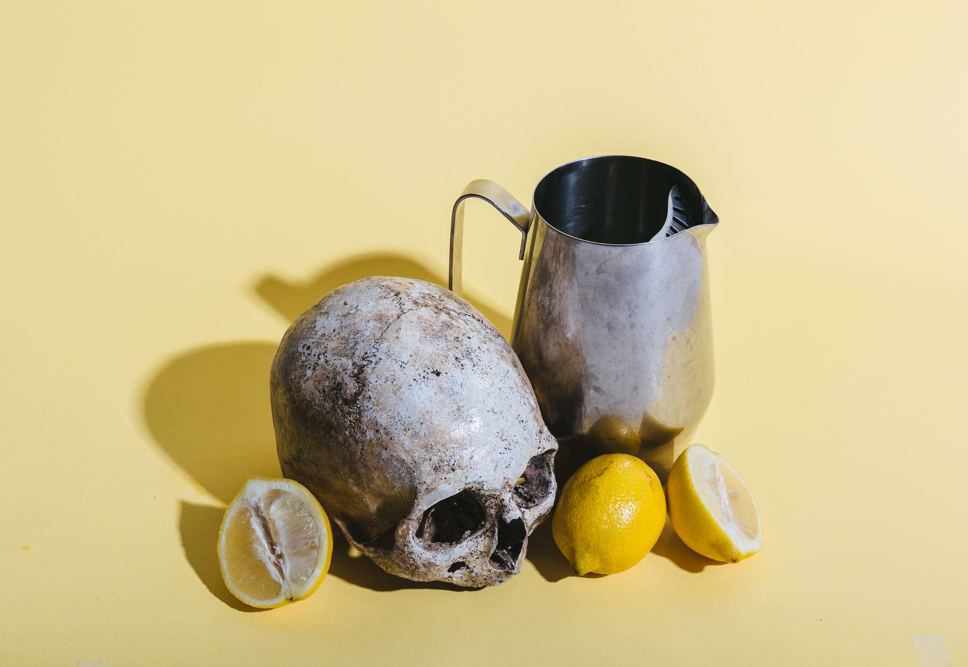 Hd Skull With Lemonade Pitcher Background