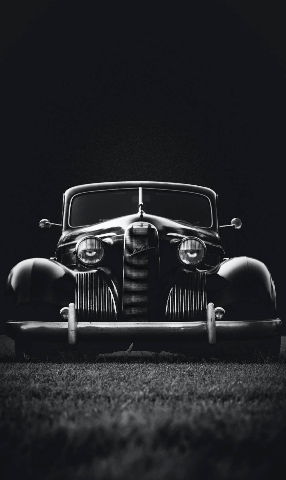 Hd Vintage Car In Black And White Background