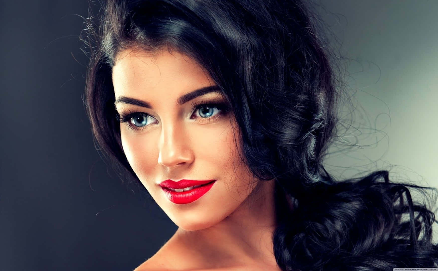 Hd Women Mannequin-like Background