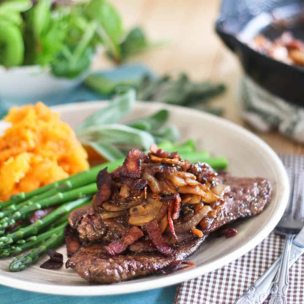 Healthy Liver Steak With Green Beans And Sweet Potatoes Background