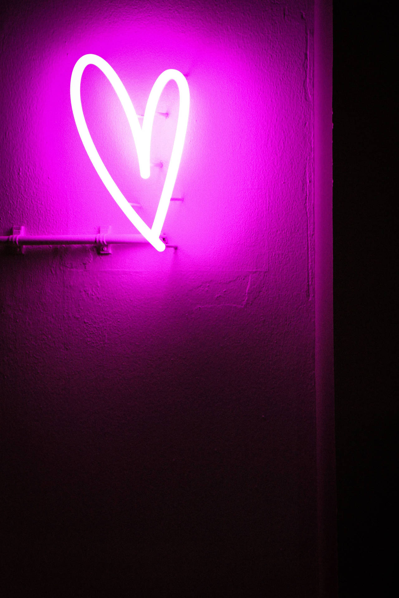 Heart Aesthetic Purple Neon Light Background