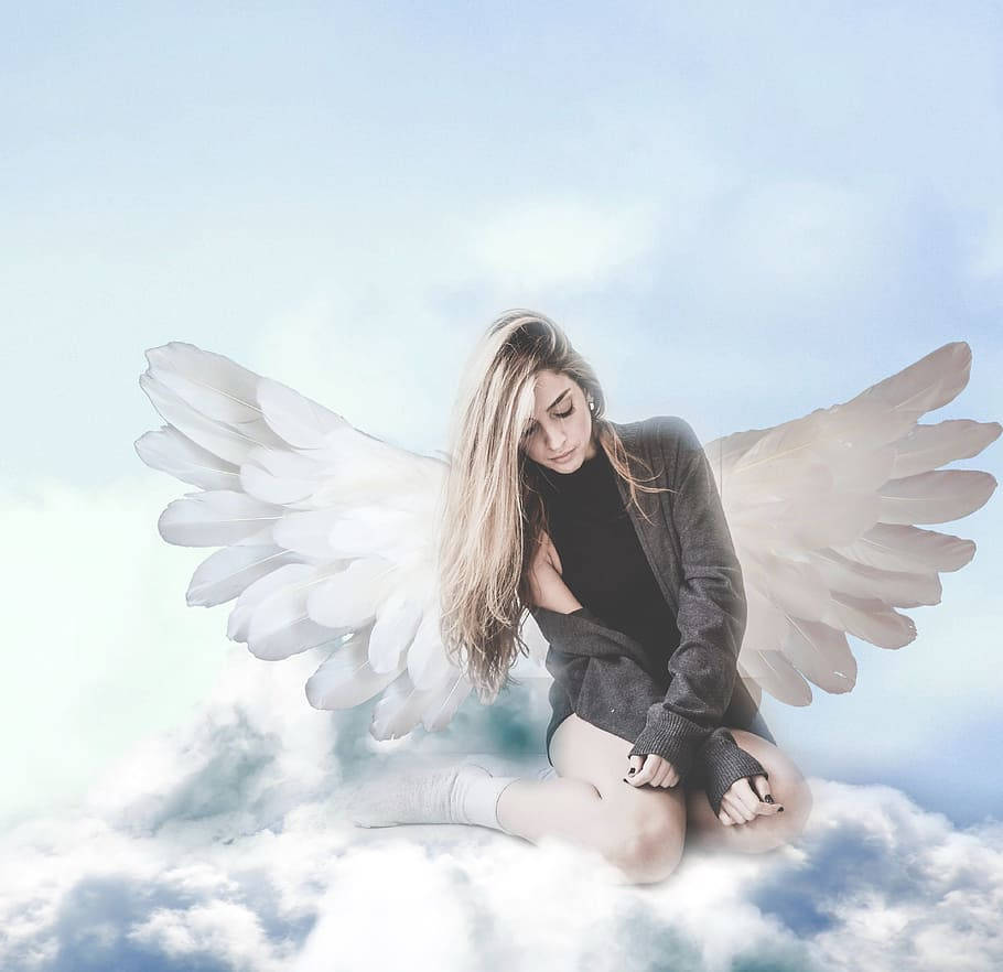 Heavenly Angels In Modern Outfit Background