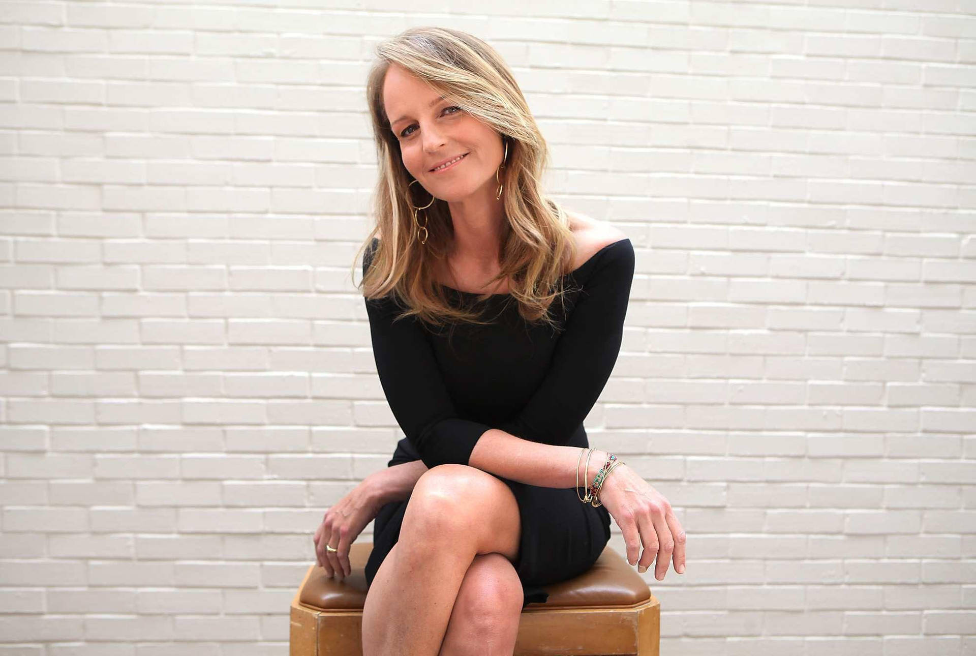 Helen Hunt Black Outfit