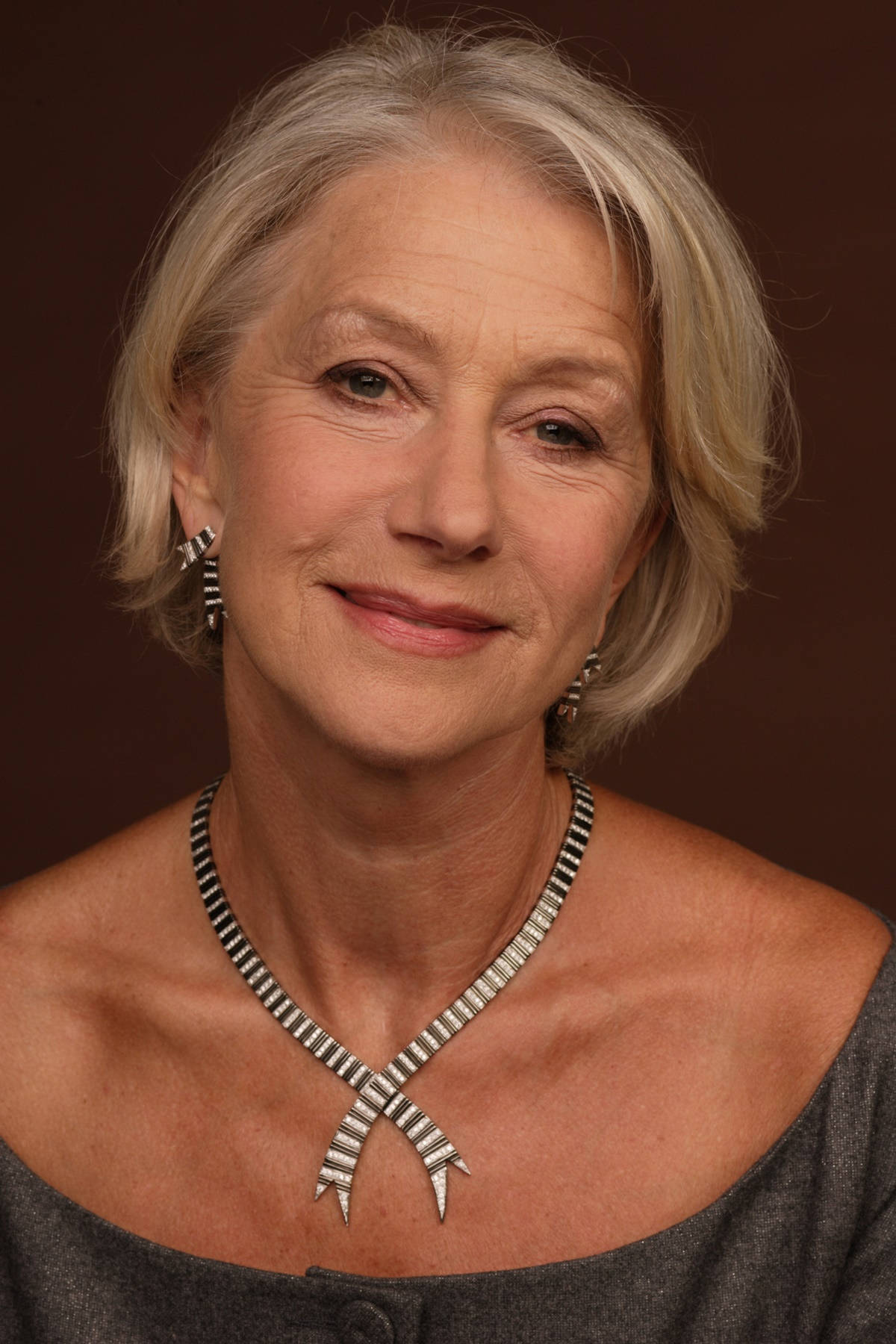 Helen Mirren Celebrity Timeless Beauty Background