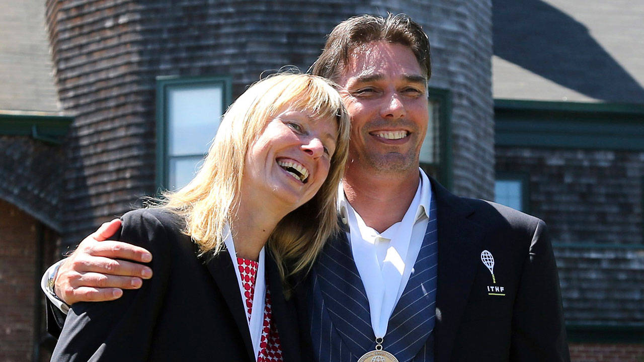 Helena Sukova And Michael Stich Celebrating Their Wimbledon Victory Background