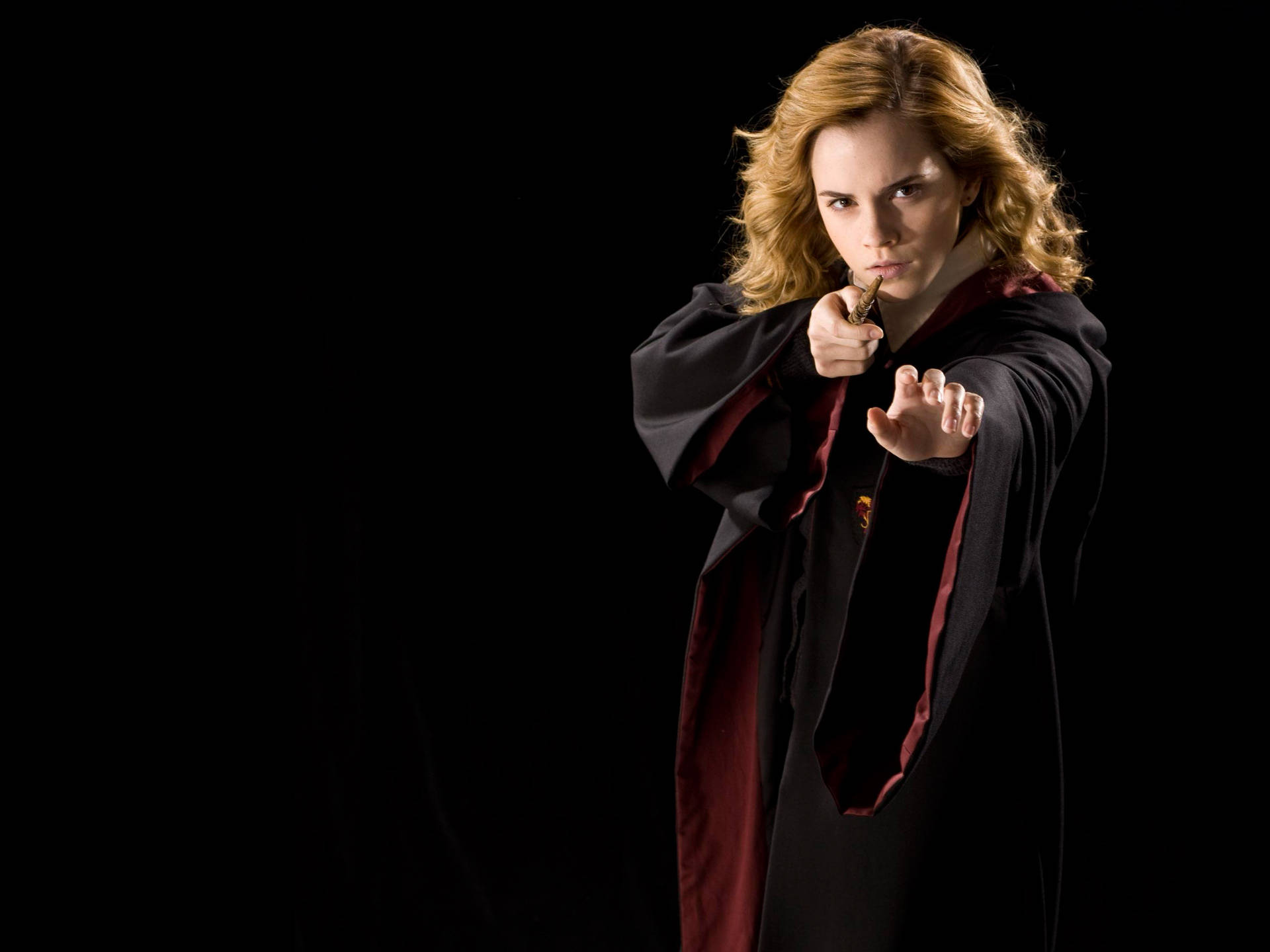 Hermione Granger - Celebrating Her Love Of Reading Background