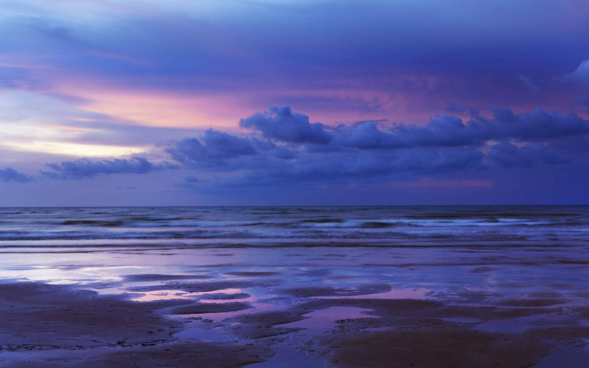 High Res Ocean With Dusk Sky