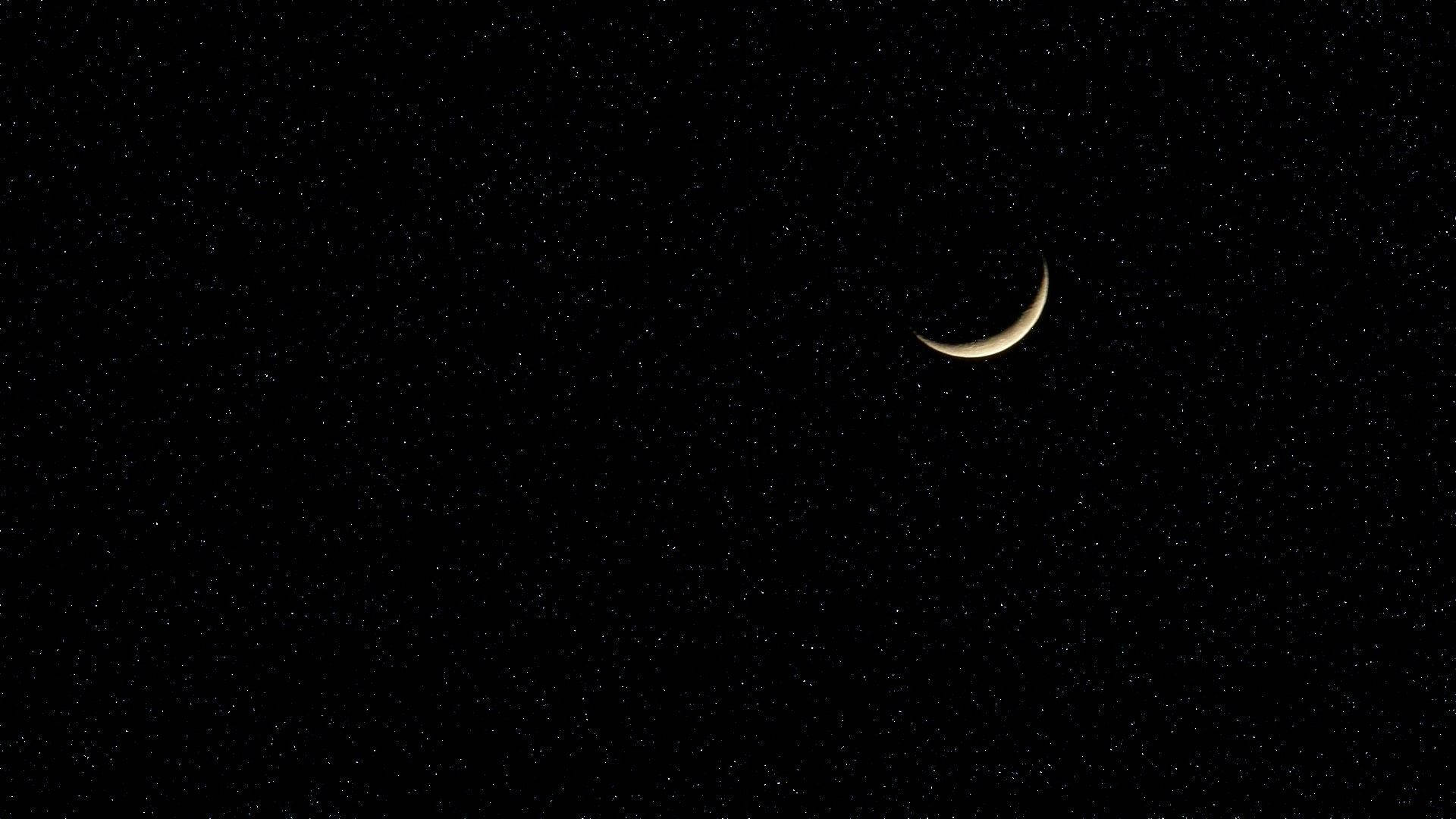 High Resolution Star And Crescent Moon