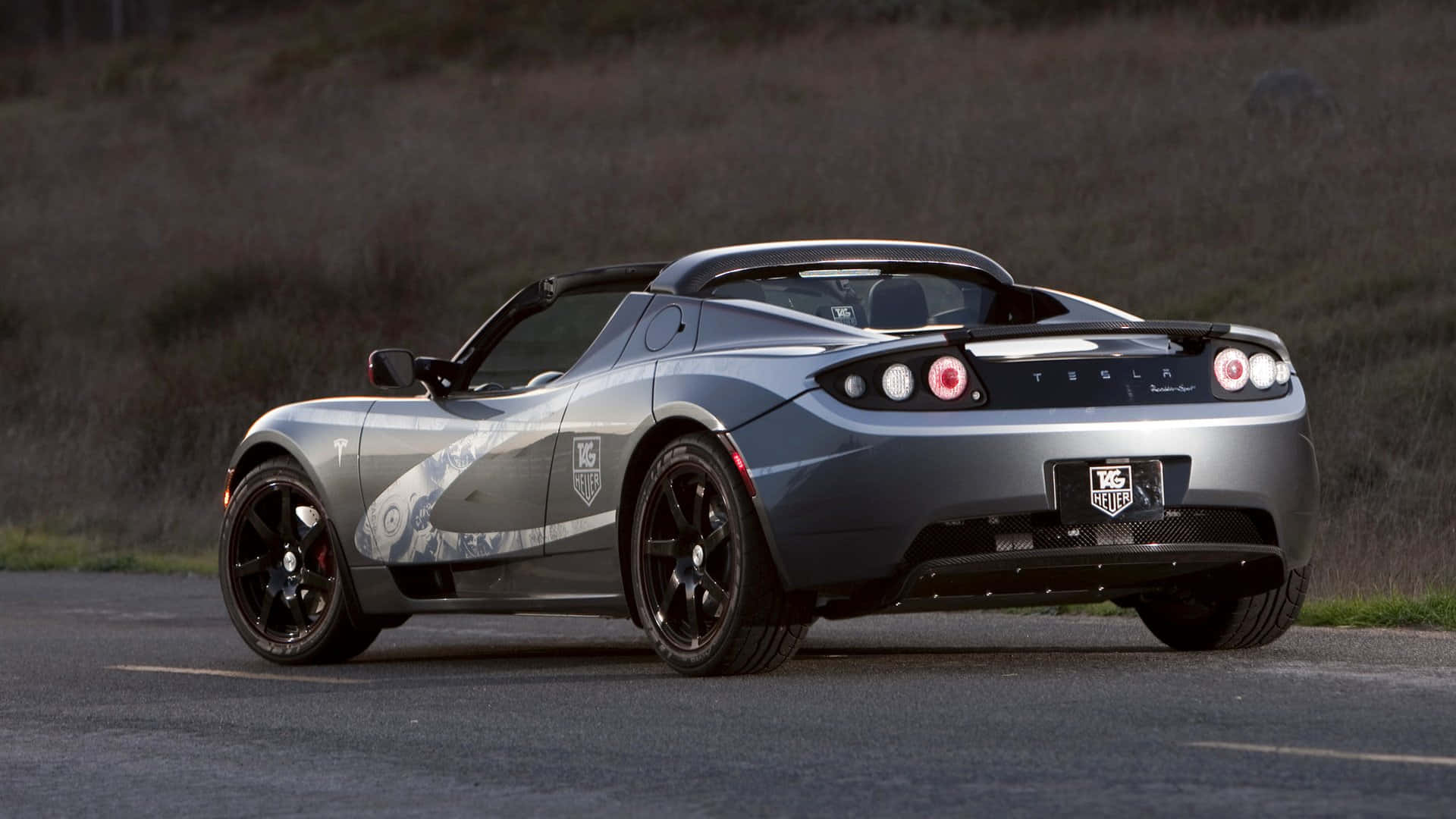 High-speed Luxury - The Tesla Roadster Background