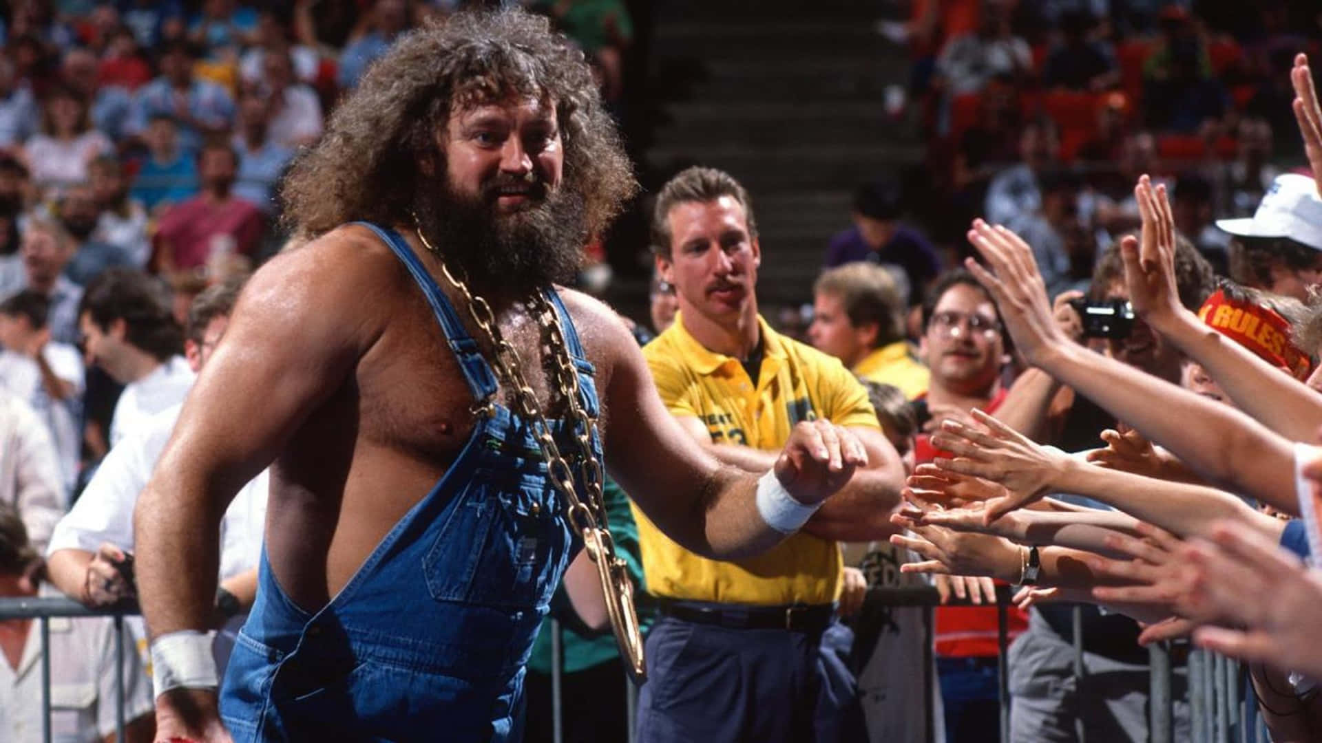 Hillbilly Jim With The Fans Background