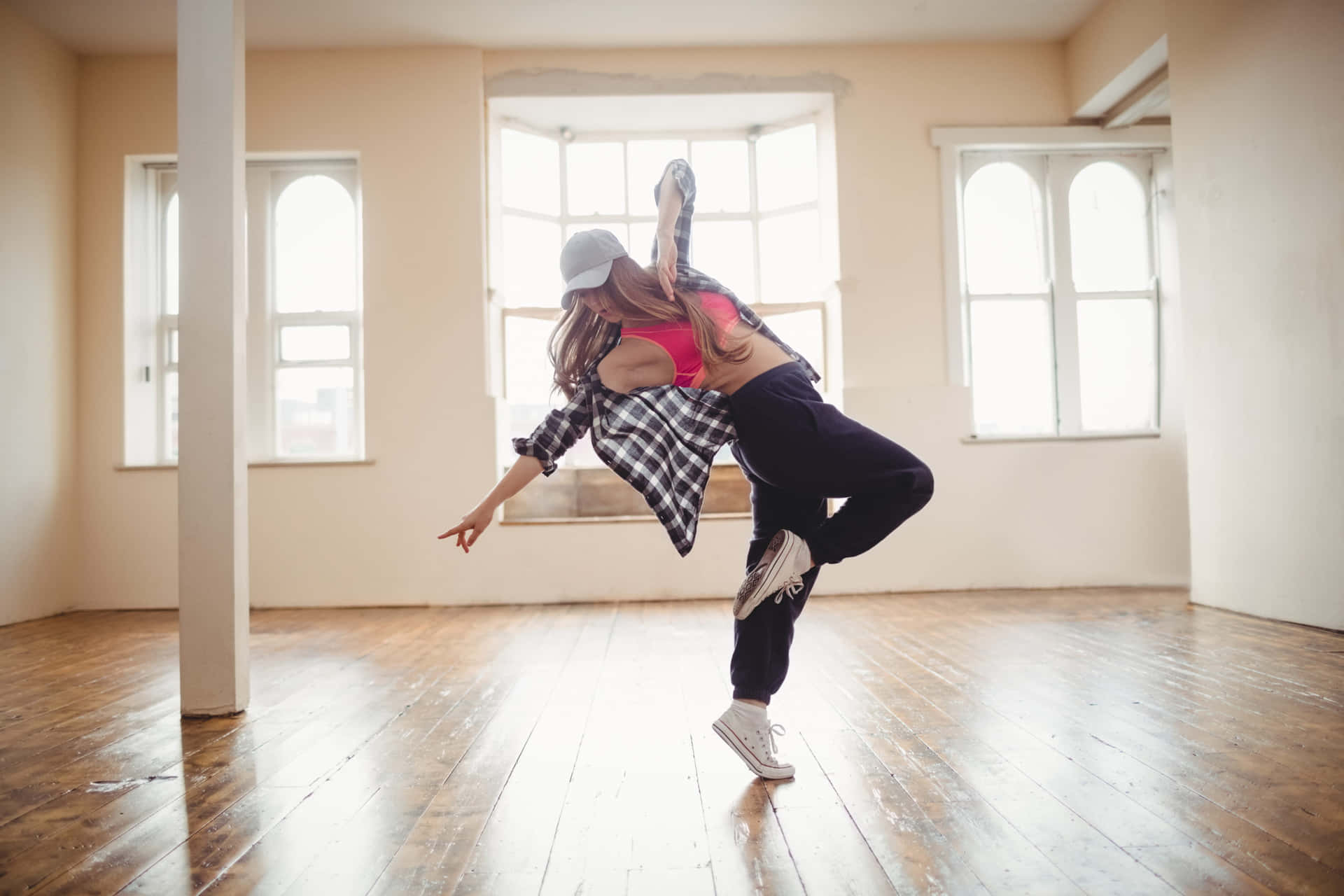 Hip Hop Dancer Dynamic Pose.jpg Background