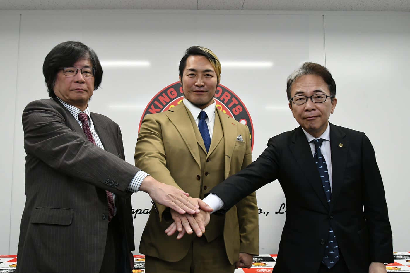 Hiroshi Tanahashi Business Partnership Announcement