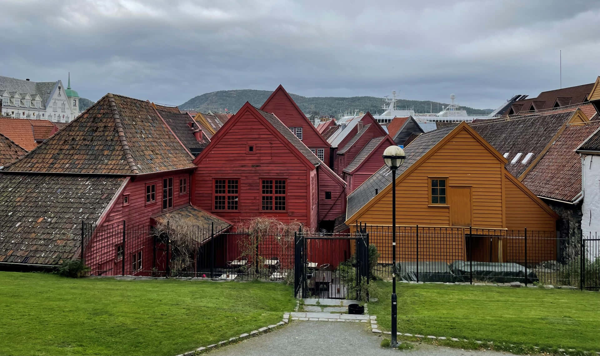 Historic_ Bryggen_ Wooden_ Houses_ Norway.jpg Background