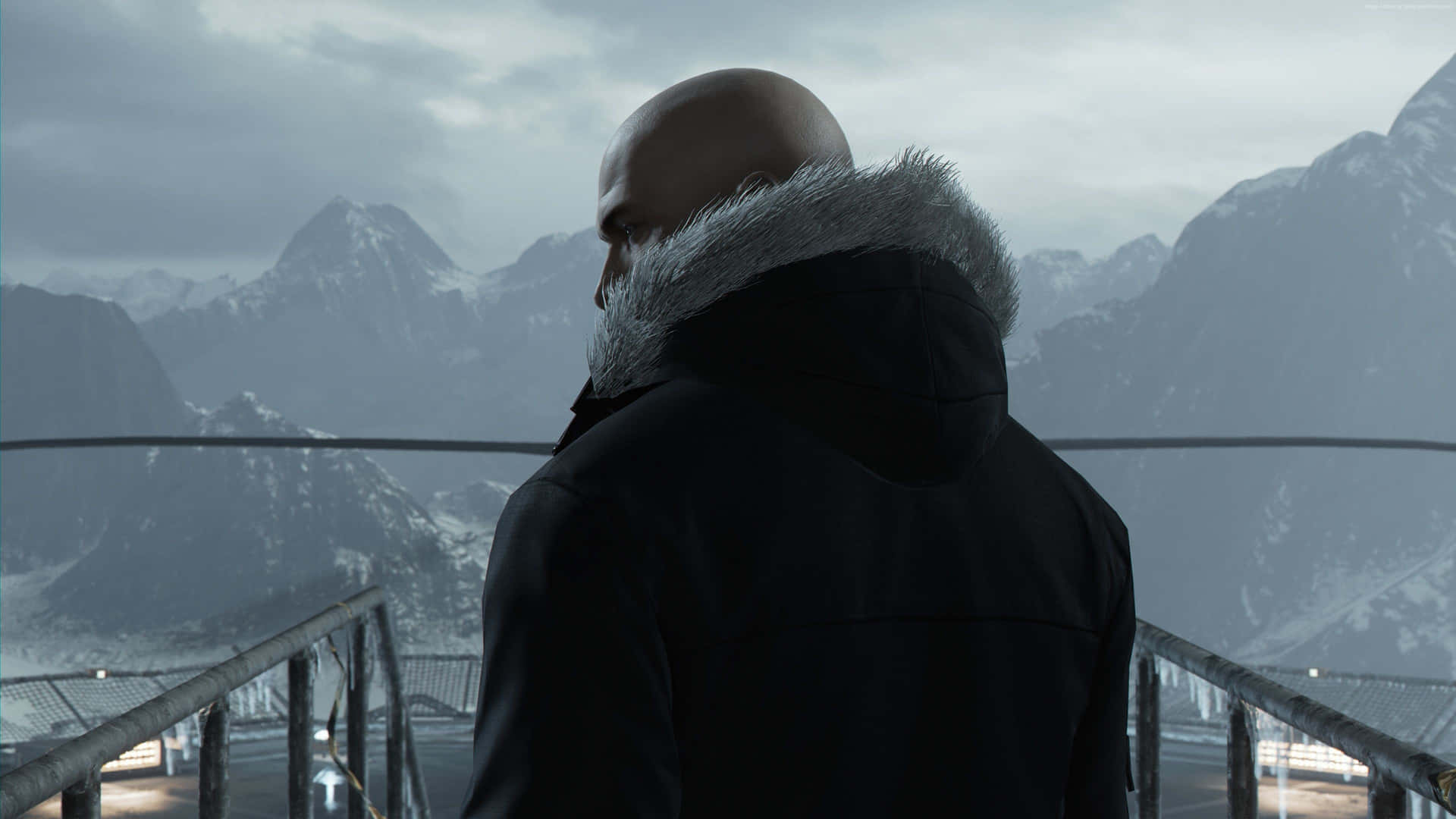 Hitman Looking Over Shoulder Desktop Background