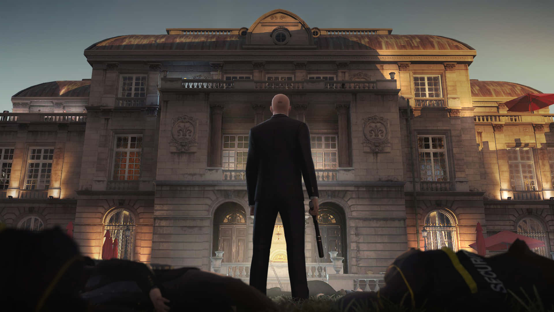 Hitman With Mansion Desktop Background