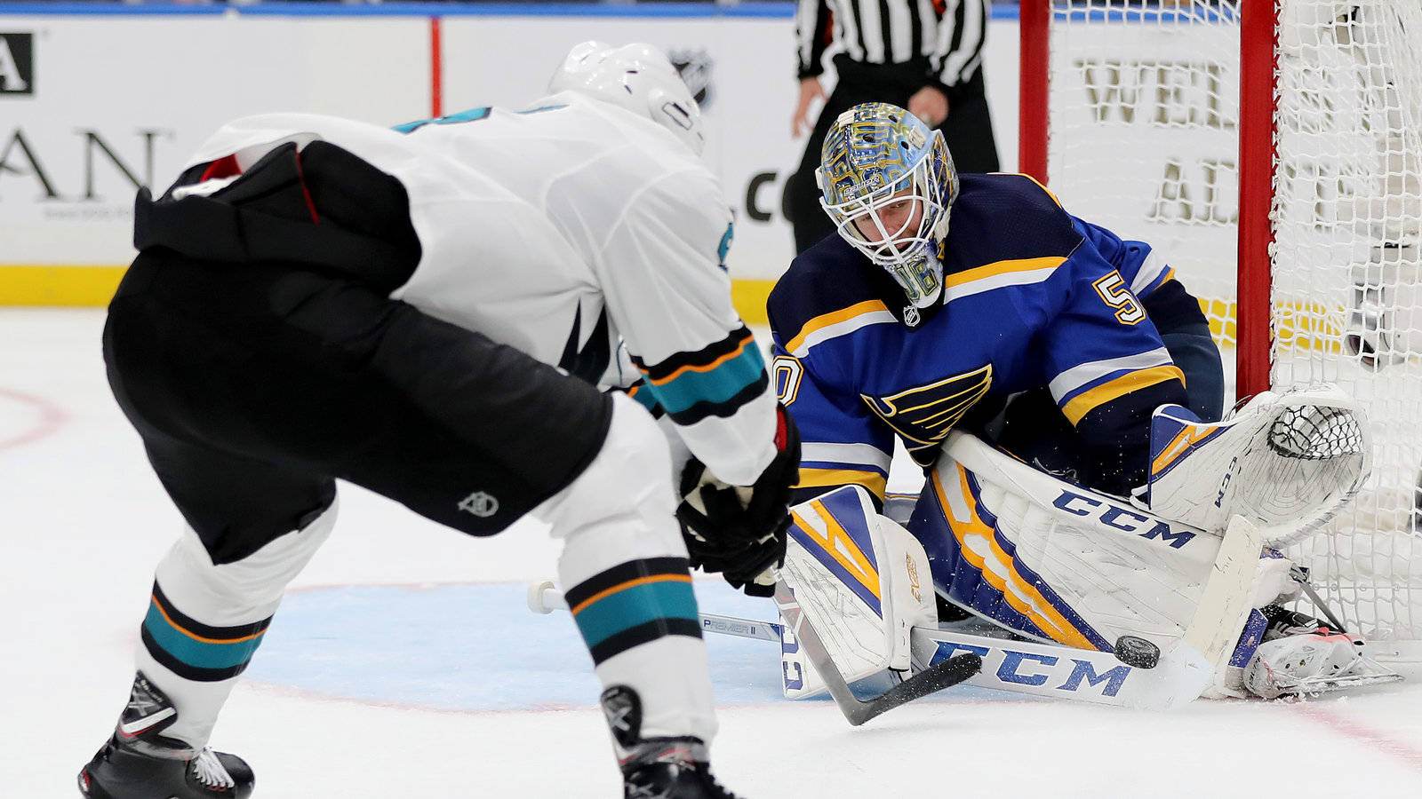 Hockey League Goaltender Jordan Binnington Background