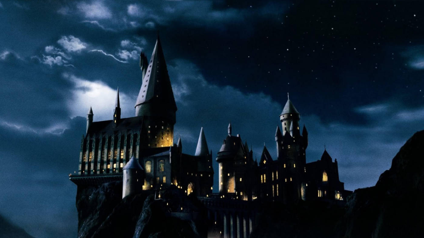 Hogwarts At Night With Lights Harry Potter Ipad Background