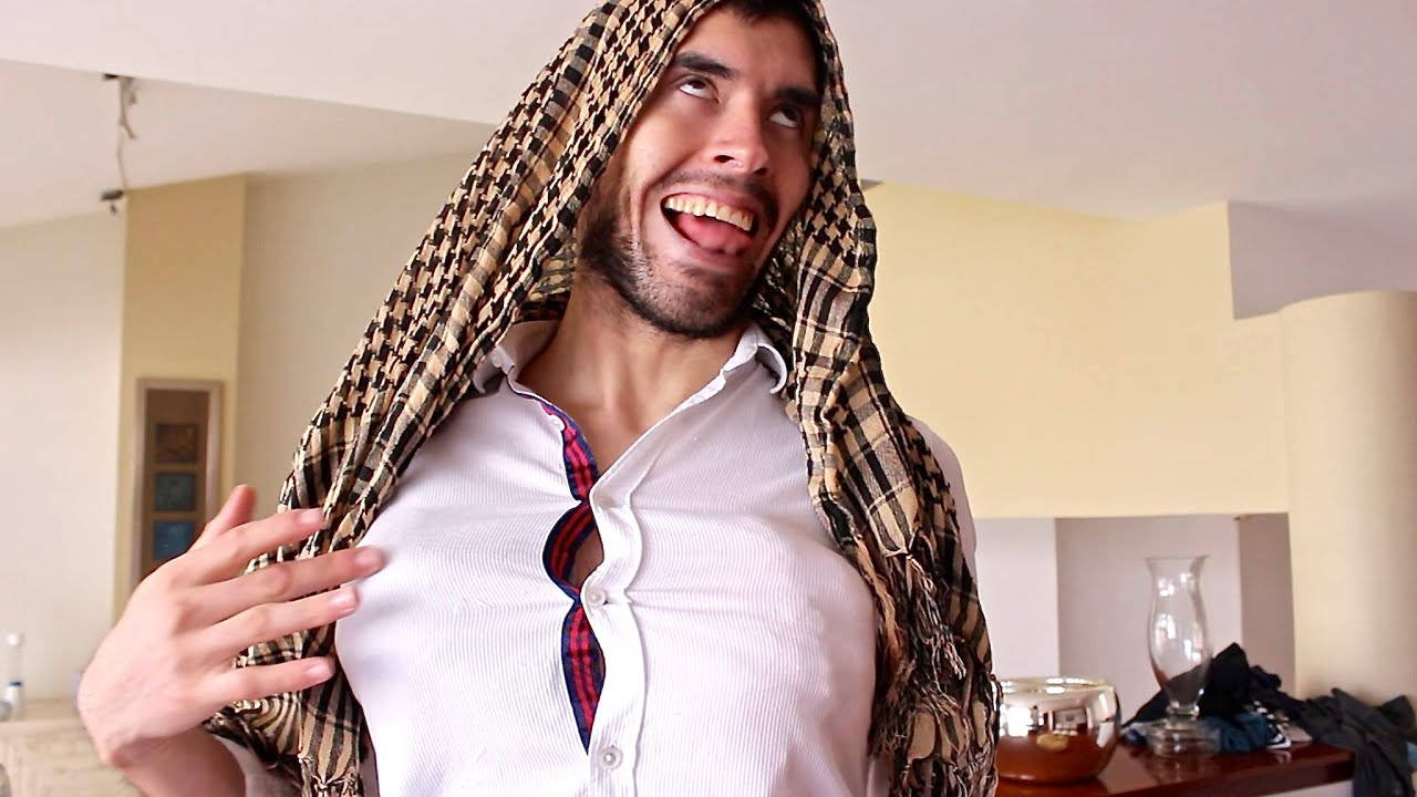 Holasoygerman Silly Face Background