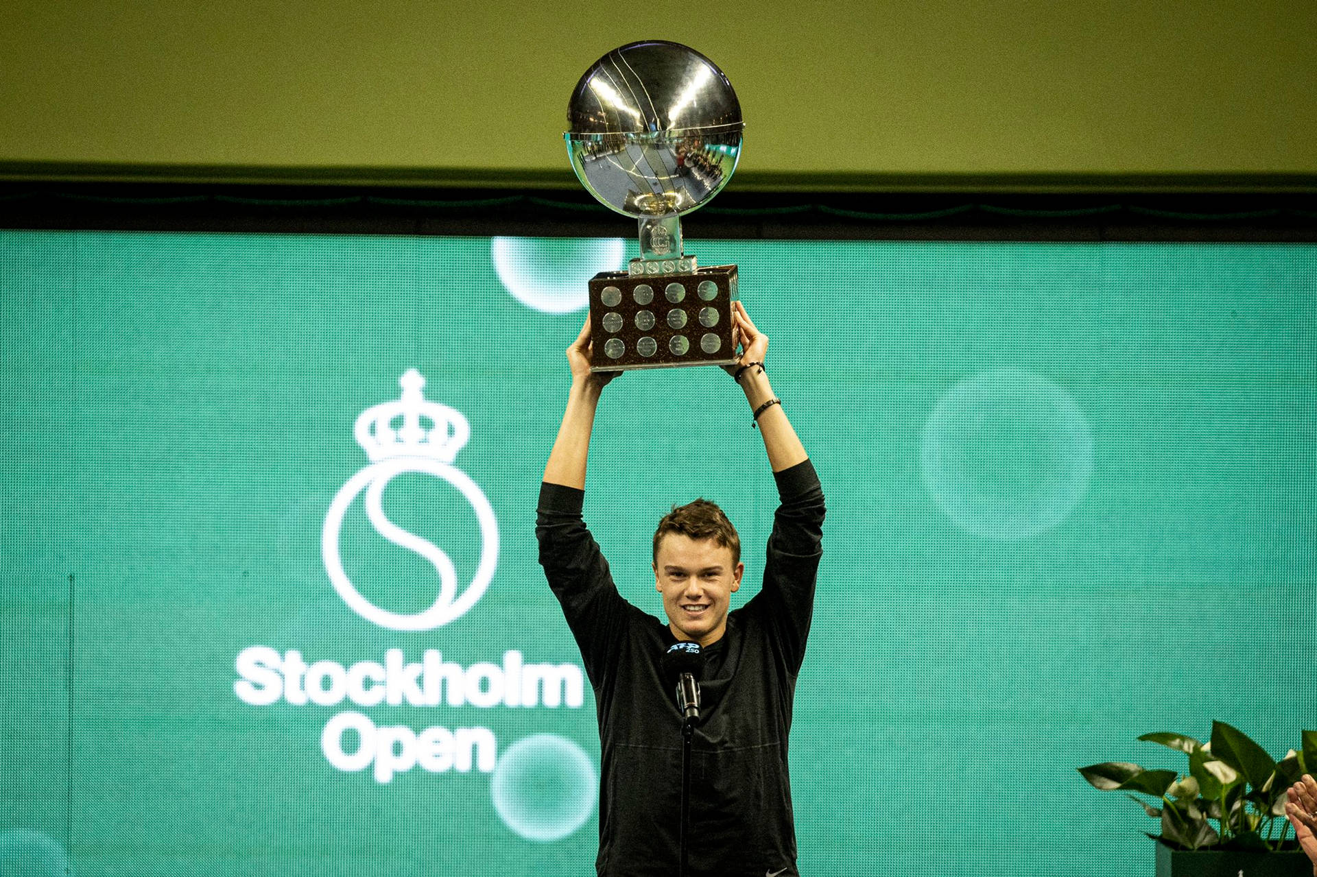 Holger Rune Trophy Stockholm Background