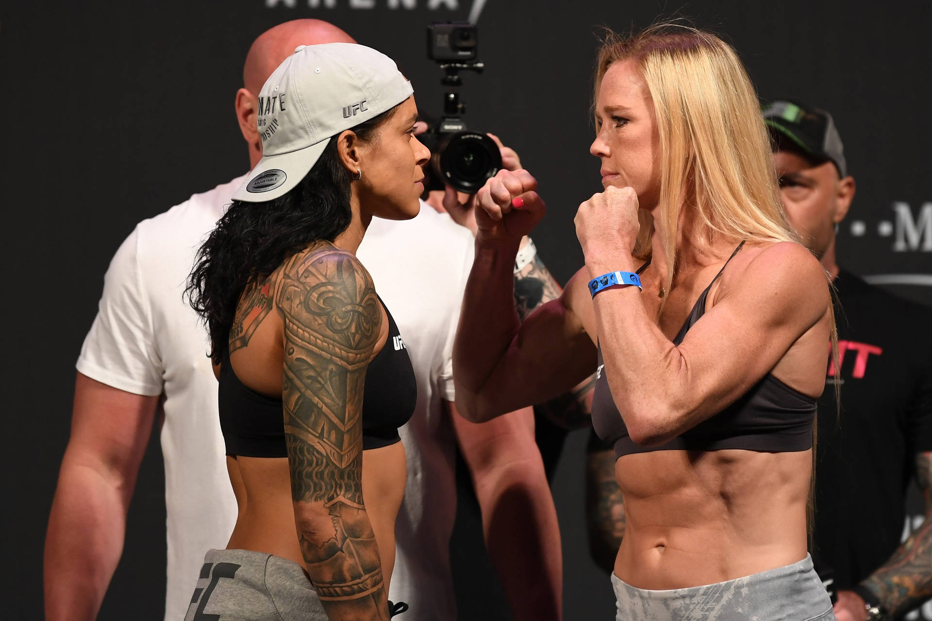 Holly Holm Challenges Amanda Nunes Background