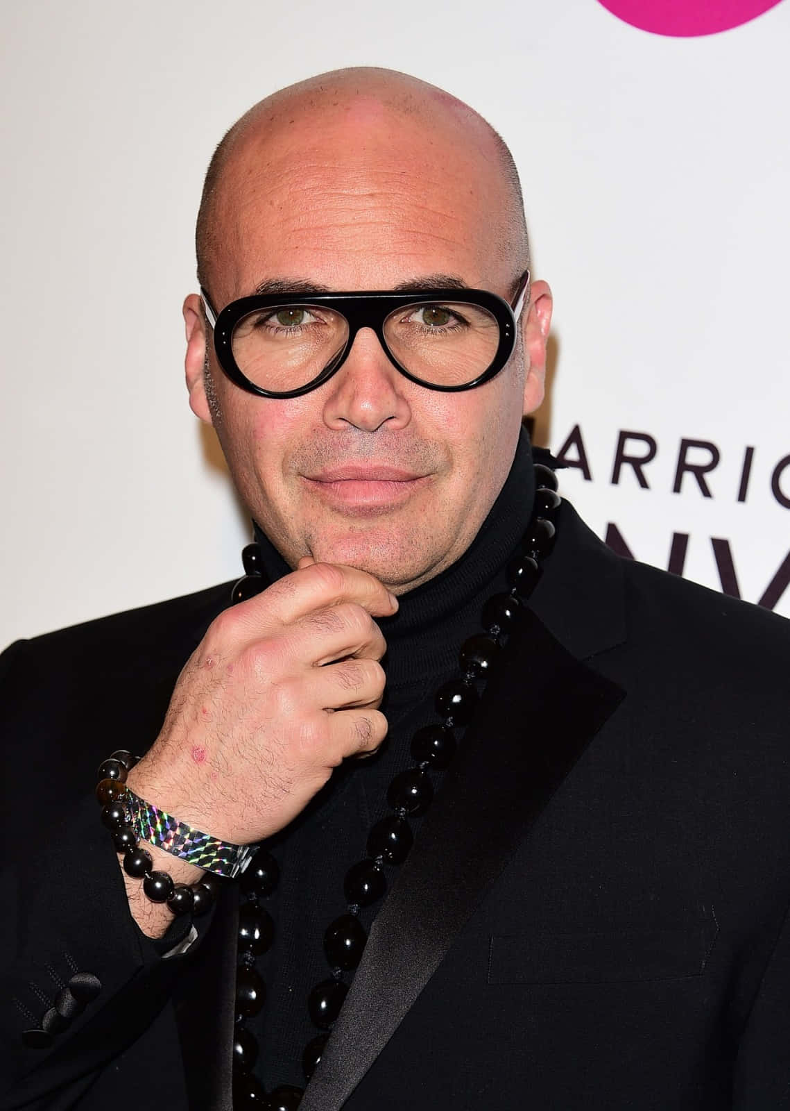 Hollywood Actor Billy Zane In A Thoughtful Pose Background