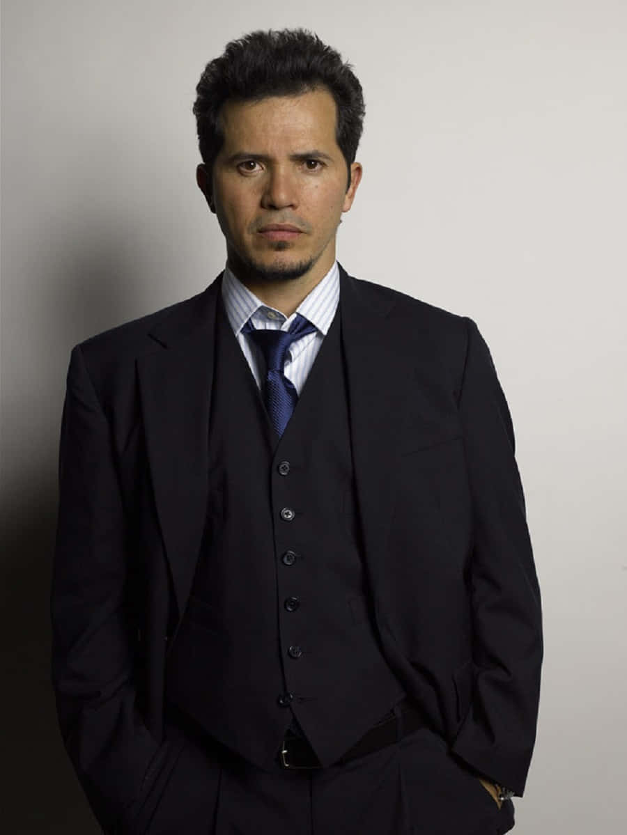 Hollywood Actor John Leguizamo Background
