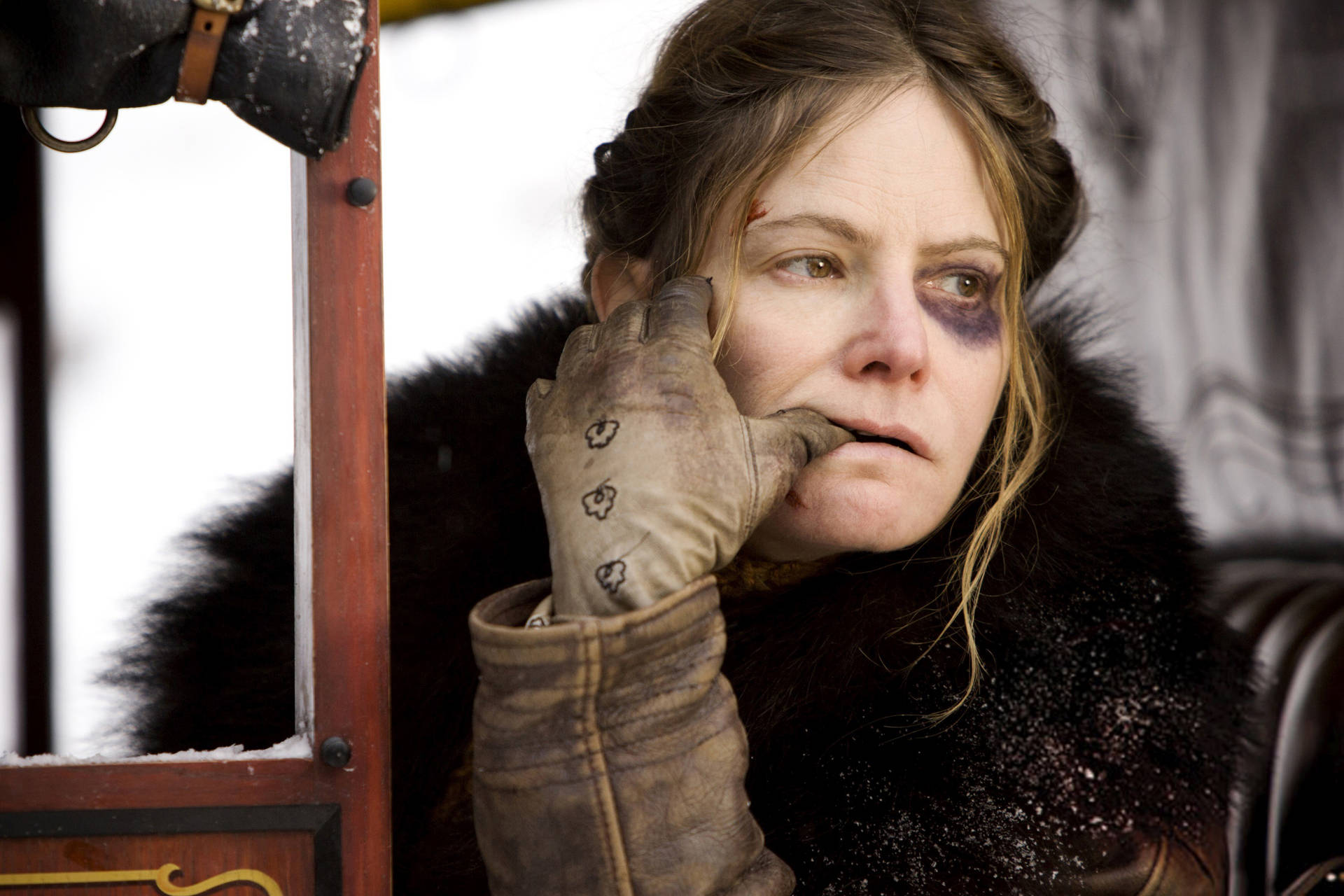 Hollywood Actress Jennifer Jason Leigh In Character As Daisy Domergue