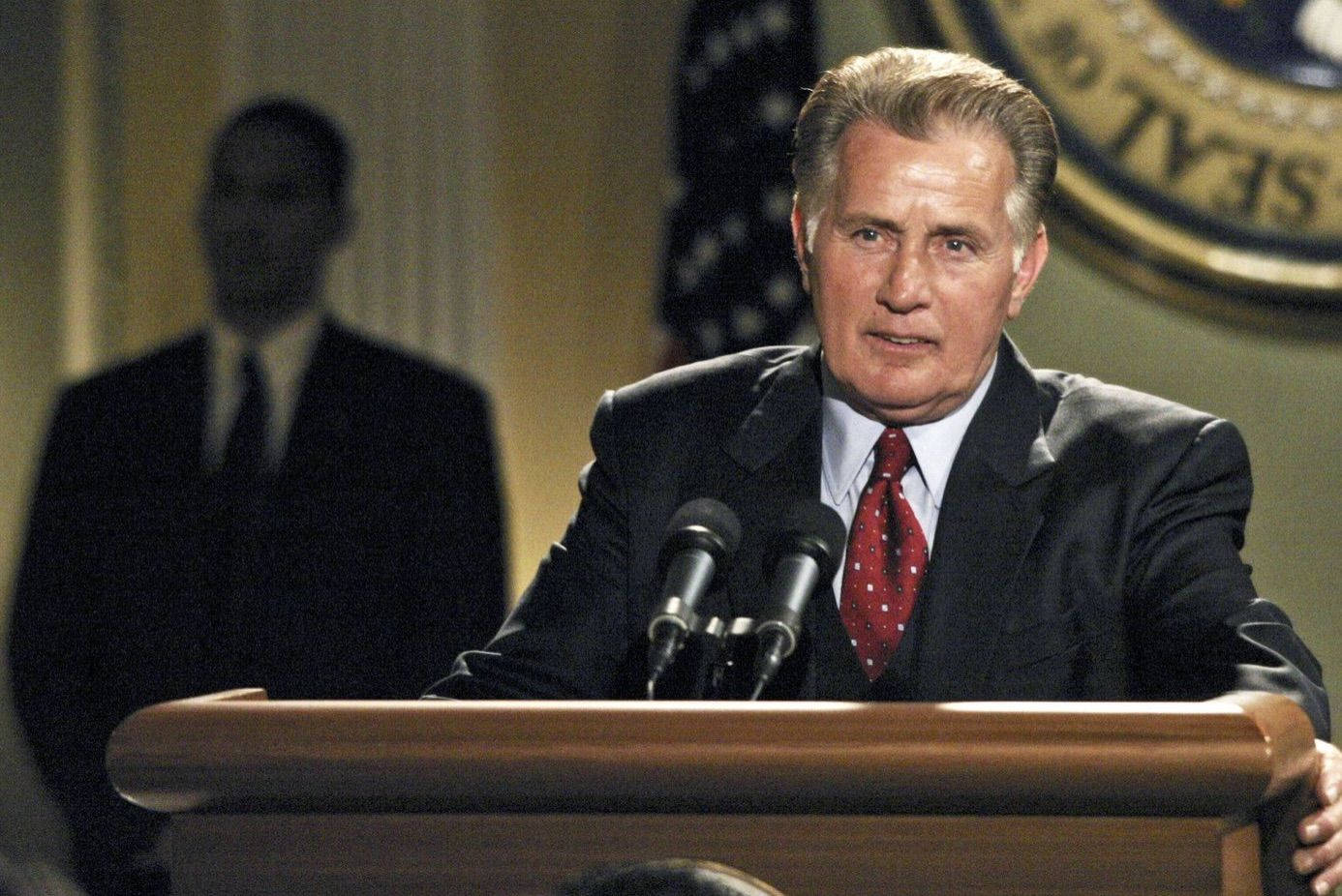 Hollywood Legend Martin Sheen In A Scene From 'the West Wing' Background