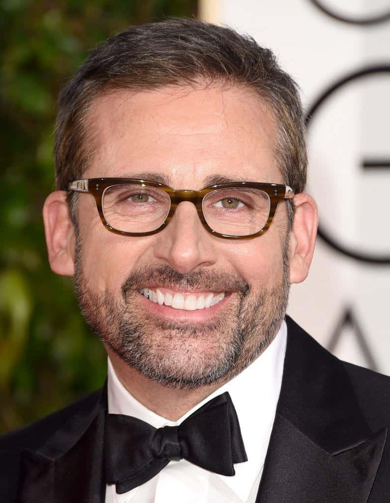 Hollywood Star Steve Carell Background