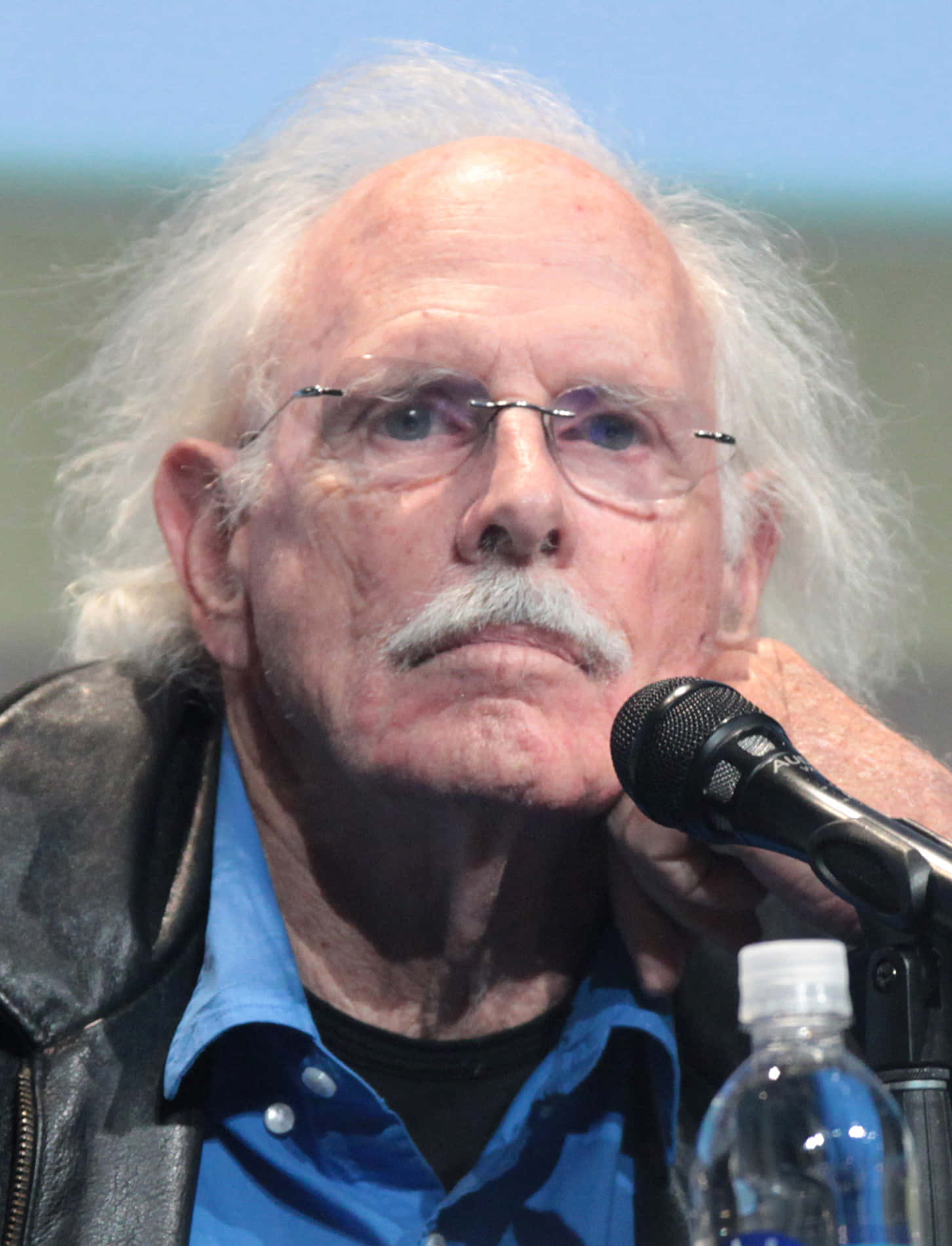 Hollywood Veteran Bruce Dern In Classic Monochrome Background