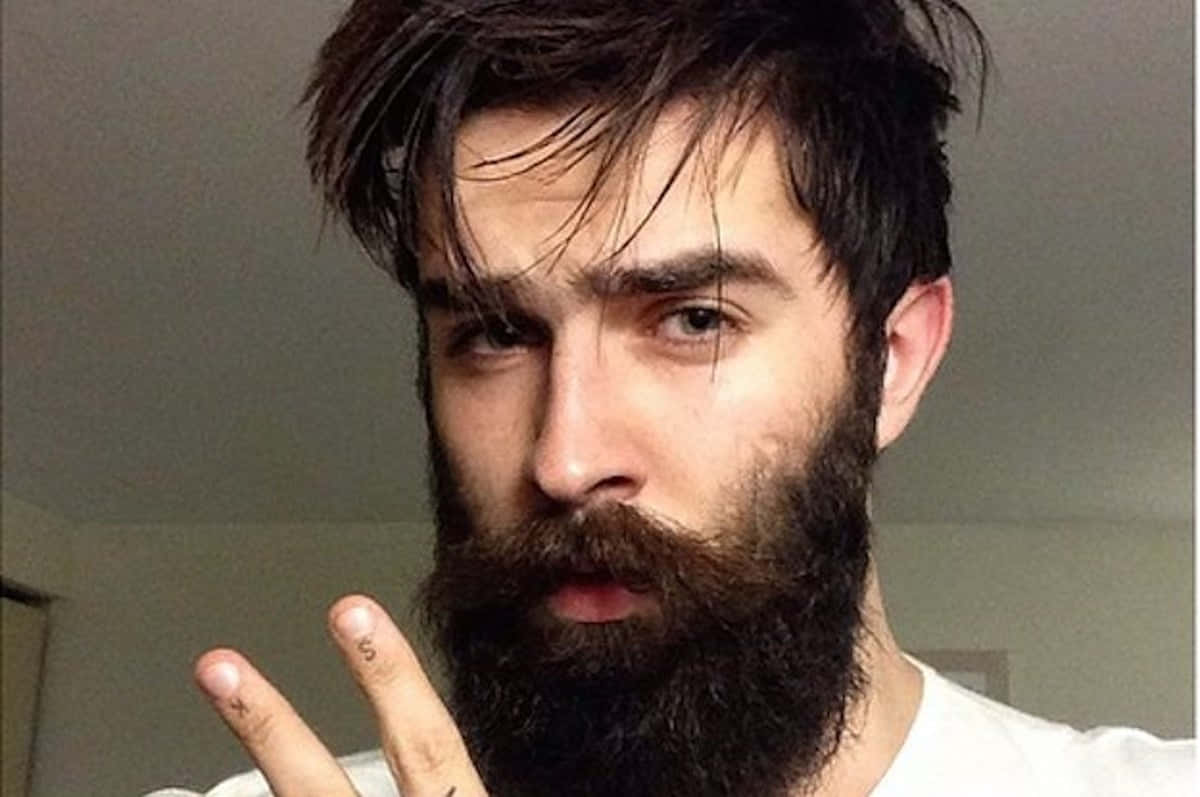 Hombres Guapos Chris John Millington